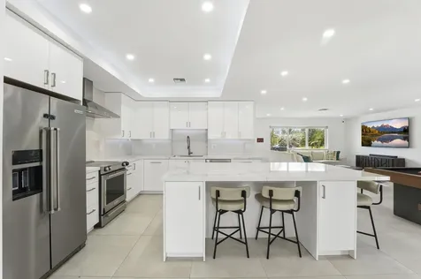 120 SE 12th Court Pompano Beach FL 33060
