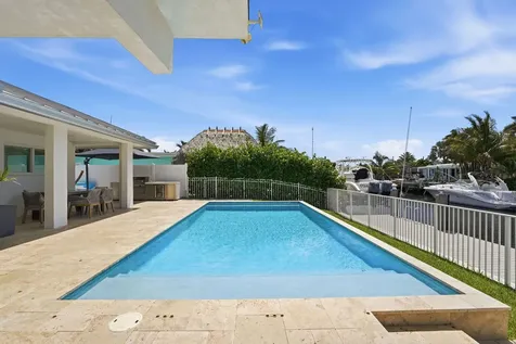 120 SE 12th Court Pompano Beach FL 33060