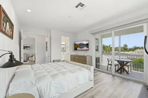 120 SE 12th Court Pompano Beach FL 33060