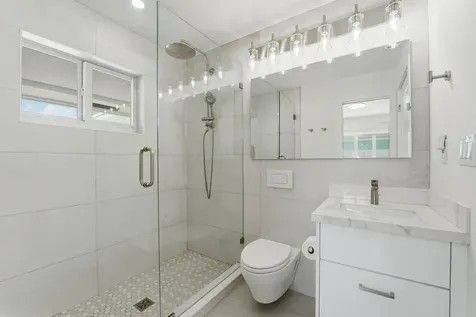 120 SE 12th Court Pompano Beach FL 33060