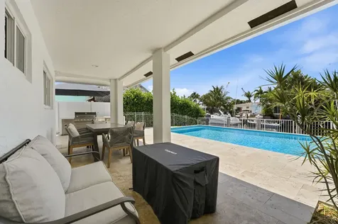 120 SE 12th Court Pompano Beach FL 33060
