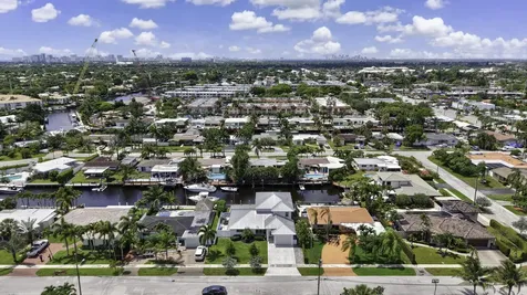 120 SE 12th Court Pompano Beach FL 33060