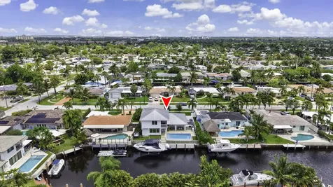 120 SE 12th Court Pompano Beach FL 33060