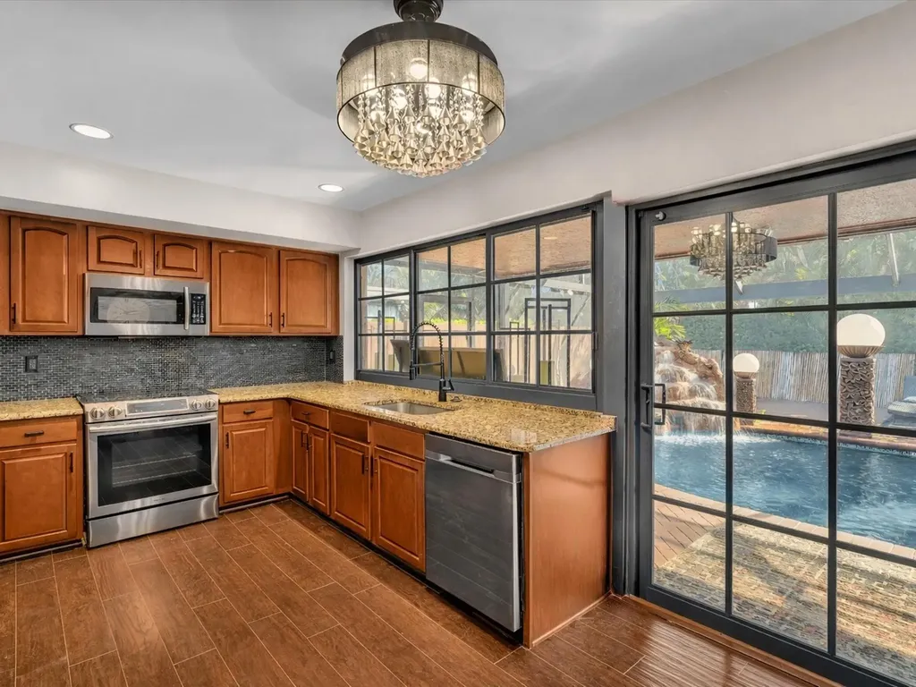 2116 NE 62nd Street Fort Lauderdale FL 33308