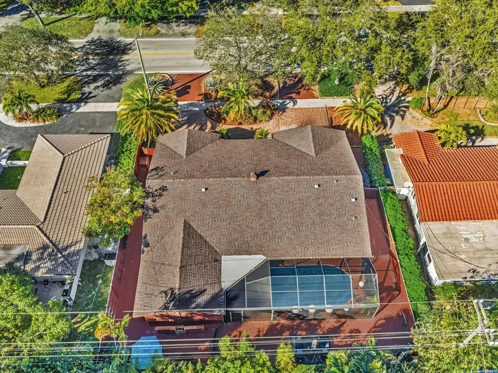 2116 NE 62nd Street Fort Lauderdale FL 33308