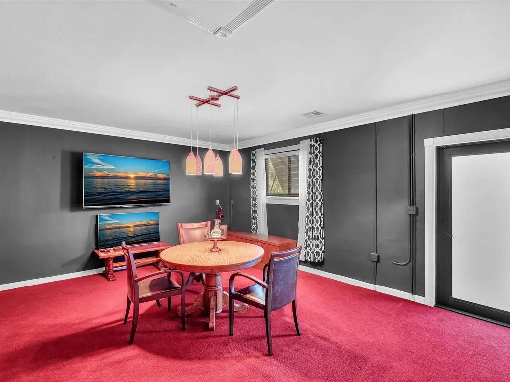 2116 NE 62nd Street Fort Lauderdale FL 33308