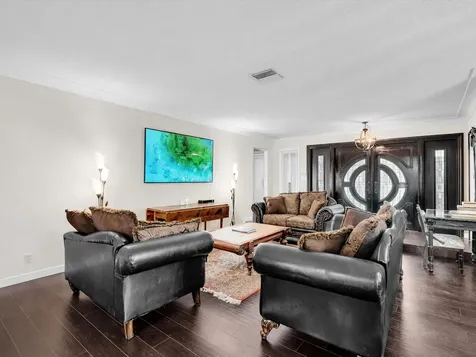 2116 NE 62nd Street Fort Lauderdale FL 33308