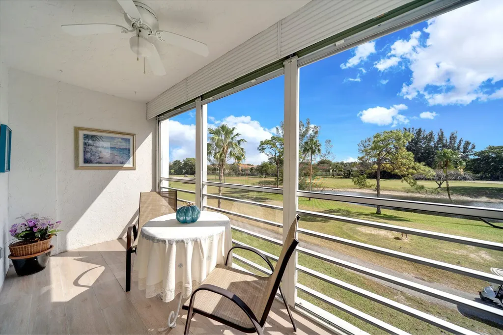 6698 10th Avenue N Lake Worth FL 33467