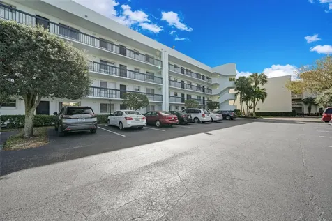 6698 10th Avenue N Lake Worth FL 33467