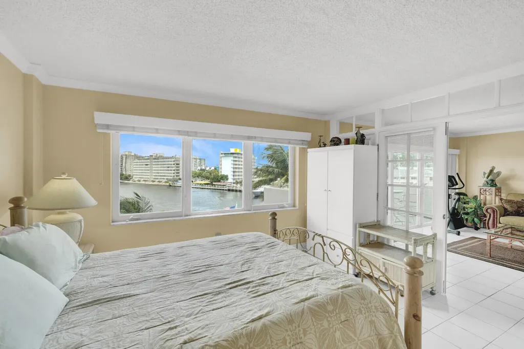140 NE 28th Avenue Pompano Beach FL 33062