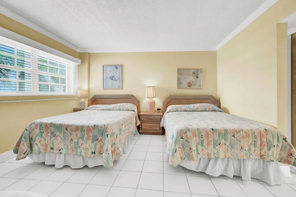 140 NE 28th Avenue Pompano Beach FL 33062