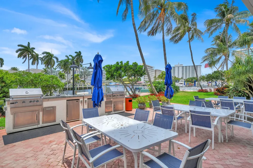 140 NE 28th Avenue Pompano Beach FL 33062