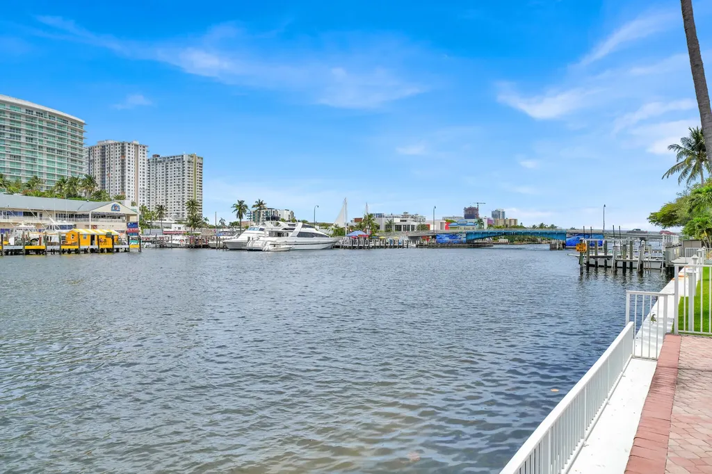 140 NE 28th Avenue Pompano Beach FL 33062