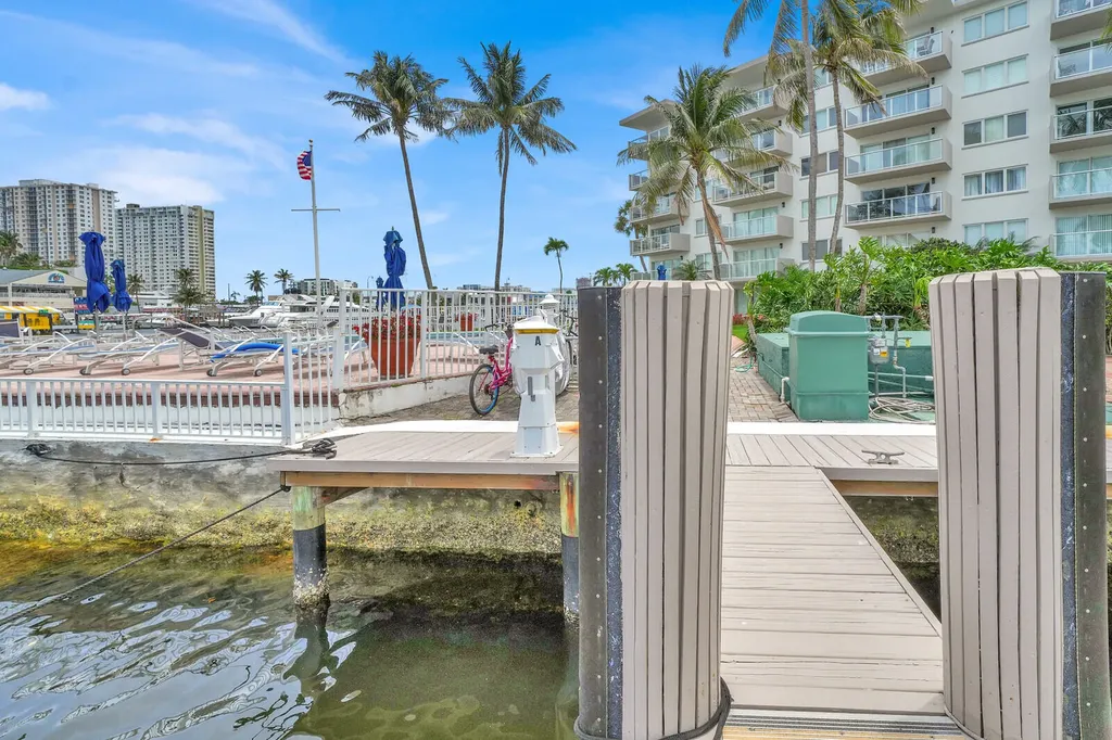 140 NE 28th Avenue Pompano Beach FL 33062