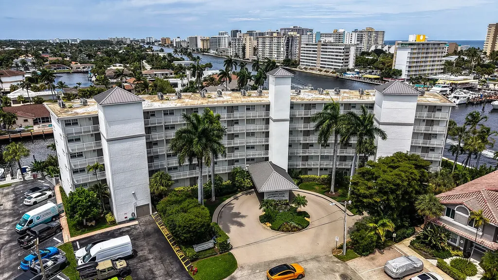 140 NE 28th Avenue Pompano Beach FL 33062