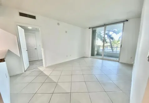 403 S Sapodilla Avenue West Palm Beach FL 33401