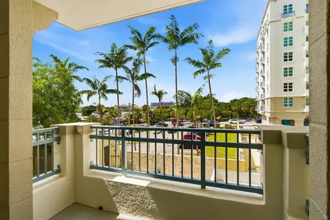 403 S Sapodilla Avenue West Palm Beach FL 33401