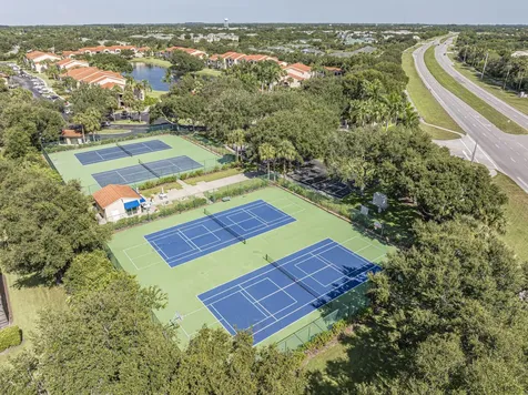 1650 N 42nd Circle Vero Beach FL 32967