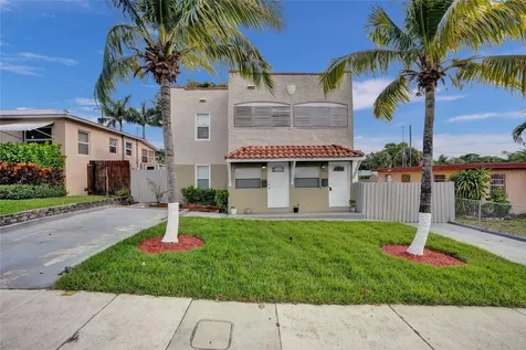924 Mcintosh Street West Palm Beach FL 33405