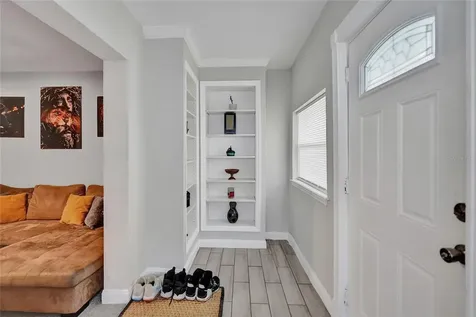 924 Mcintosh Street West Palm Beach FL 33405