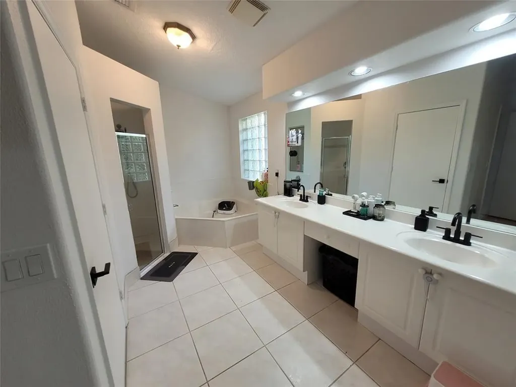 6416 Barton Creek Circle Lake Worth FL 33463