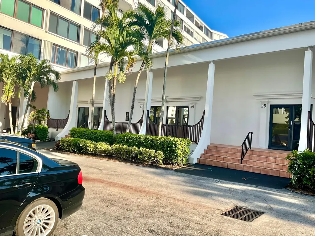 3589 S Ocean Boulevard South Palm Beach FL 33480