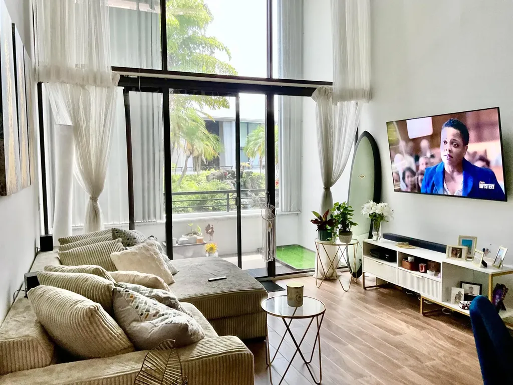 3589 S Ocean Boulevard South Palm Beach FL 33480