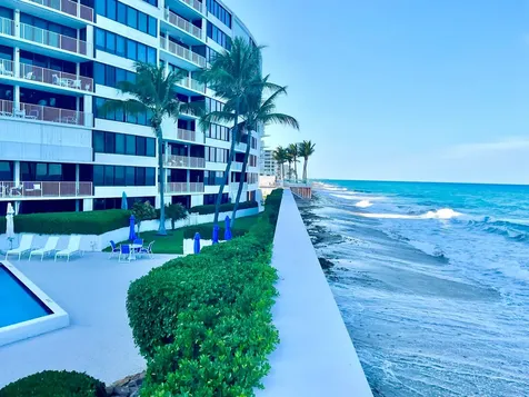 3589 S Ocean Boulevard South Palm Beach FL 33480