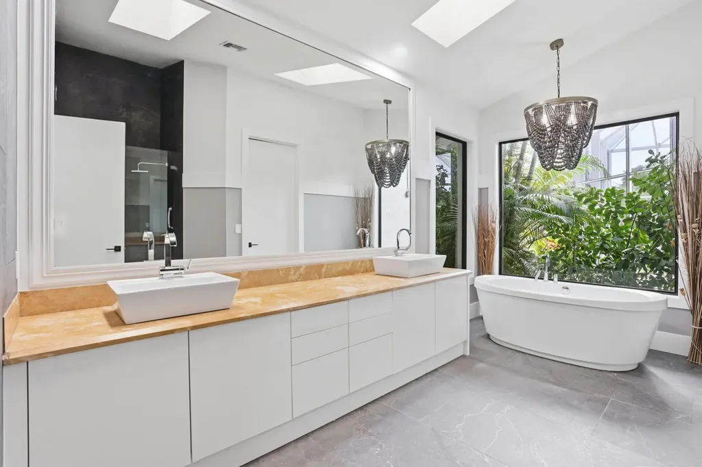 11180 Isle Brook Court Wellington FL 33414