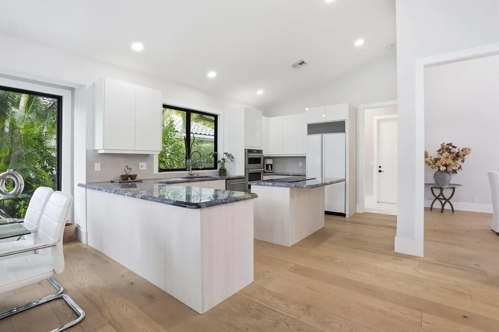 11180 Isle Brook Court Wellington FL 33414