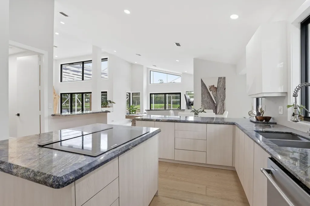 11180 Isle Brook Court Wellington FL 33414