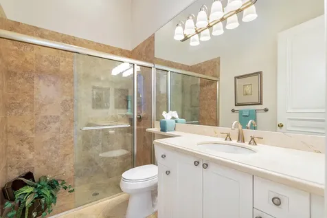 594 N Country Club Drive Atlantis FL 33462