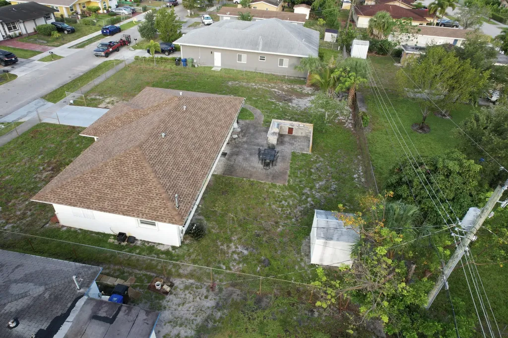 2881 NW 24th Court Fort Lauderdale FL 33311