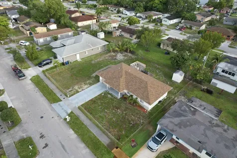 2881 NW 24th Court Fort Lauderdale FL 33311