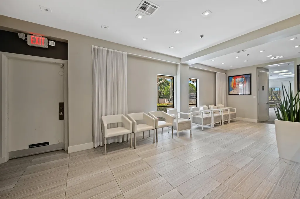 1501 Presidential Way West Palm Beach FL 33401