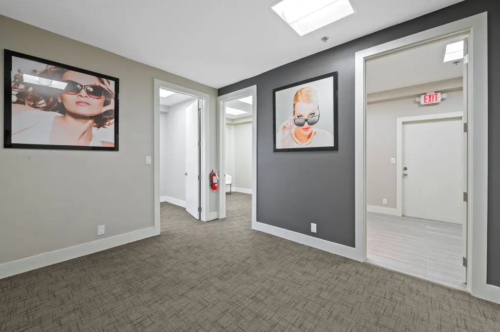 1501 Presidential Way West Palm Beach FL 33401