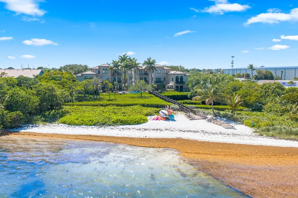 920 Via Villagio Hypoluxo FL 33462