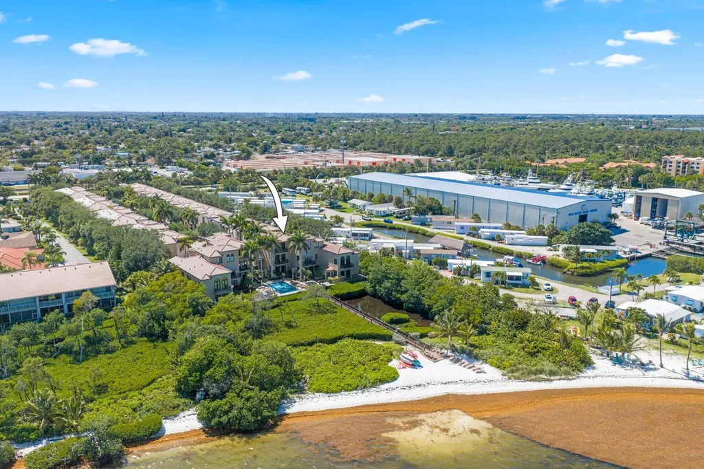 920 Via Villagio Hypoluxo FL 33462