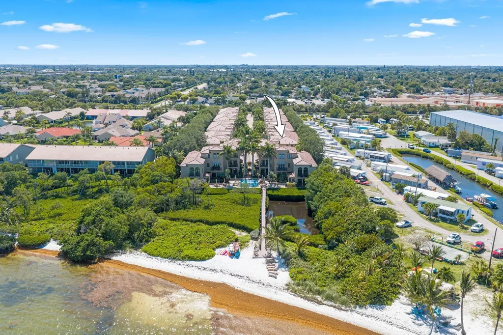 920 Via Villagio Hypoluxo FL 33462