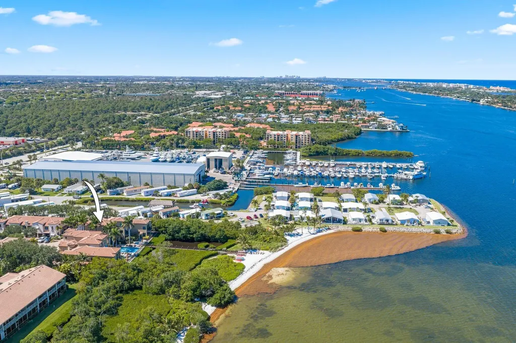 920 Via Villagio Hypoluxo FL 33462