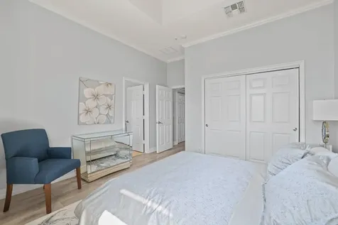 920 Via Villagio Hypoluxo FL 33462