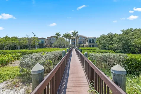 920 Via Villagio Hypoluxo FL 33462