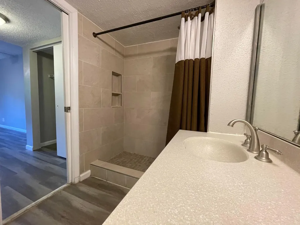 2967 Riverside Drive Coral Springs FL 33065