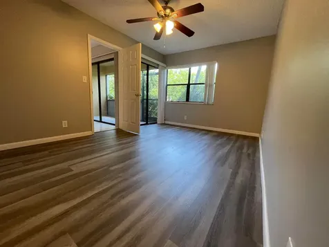 2967 Riverside Drive Coral Springs FL 33065