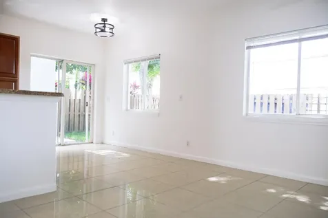 5920 S Golden Beauty Lane Tamarac FL 33321
