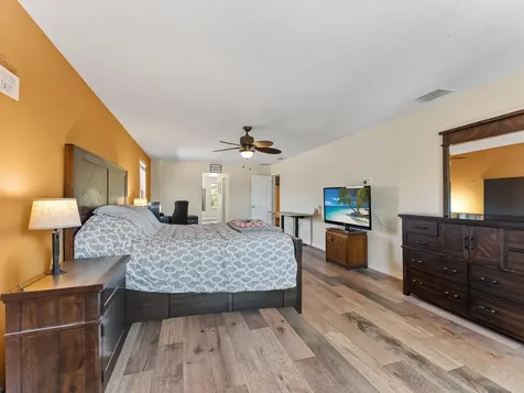 5380 NW Wisk Fern Circle Port St Lucie FL 34986