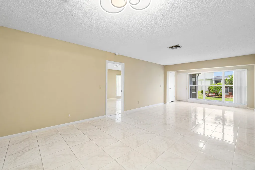 1641 NW 19th Terrace Delray Beach FL 33445
