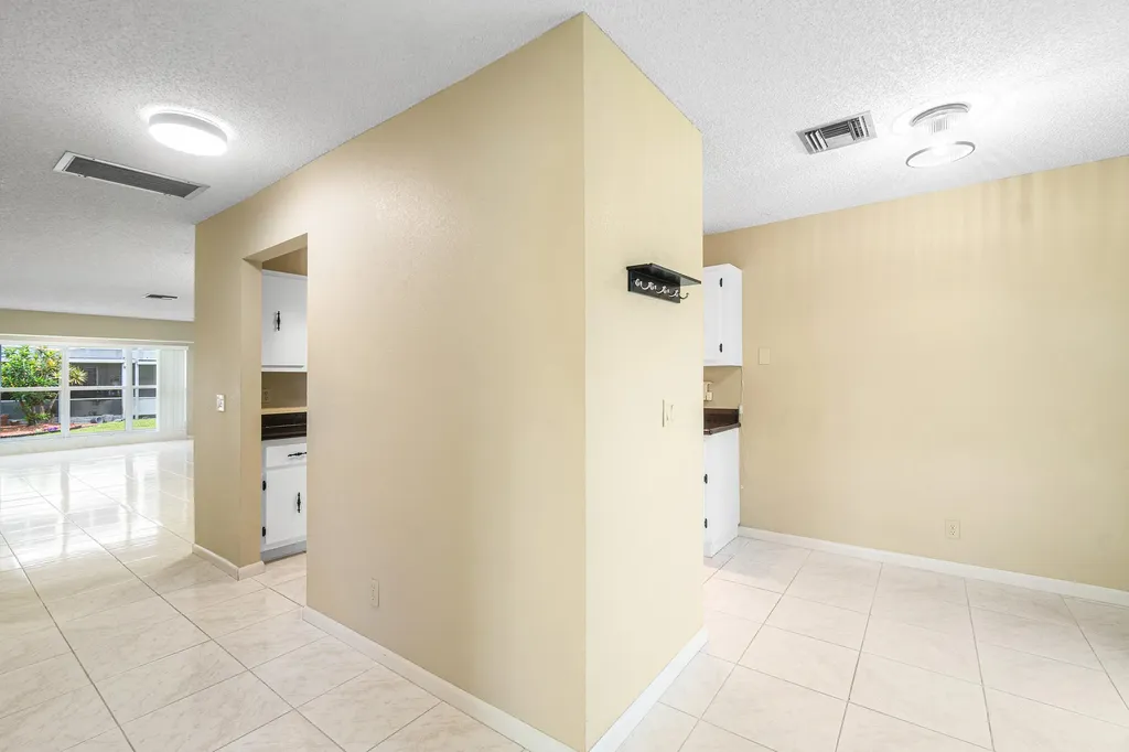 1641 NW 19th Terrace Delray Beach FL 33445