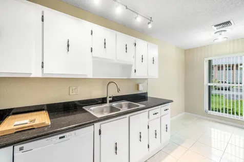 1641 NW 19th Terrace Delray Beach FL 33445