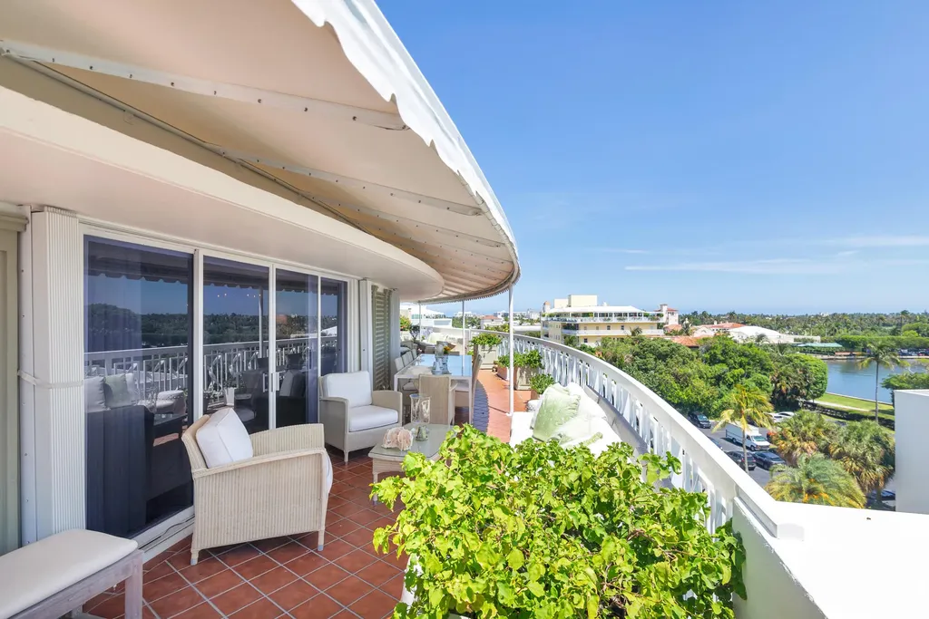389 S Lake Drive Palm Beach FL 33480